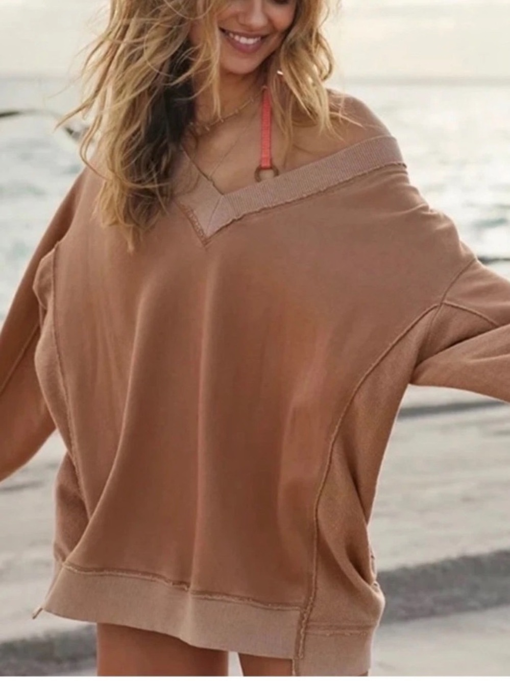 Aerie Vacay Every Day Women’s Oversized V-Neck Sweater in Light Brown Size Small